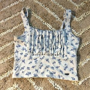 Hollister scrunch top